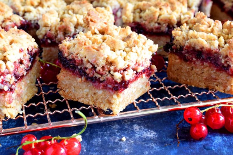 Red Currant Crumb Bars