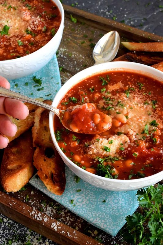 White Bean and Tomato Soup