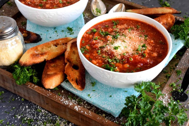 White Bean and Tomato Soup