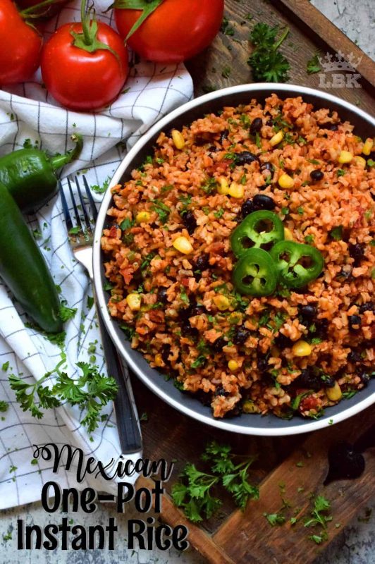 Toss everything into one pot, stir to combine, and let it go. Mexican One Pot Instant Rice is just that easy! It's a fast side dish that's perfect served hot or at room temperature! #mexican #rice #side #dish #vegetarian #instant #burrito #filling