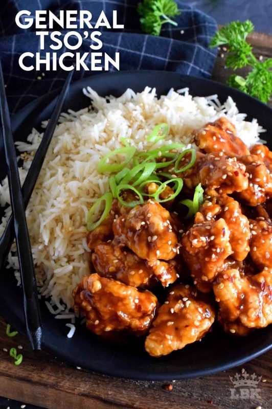 General Tso's Chicken is a North American Chinese food favourite! Fried, crispy, battered chicken is tossed in a sweet and spicy garlic and ginger sauce. Serve with extra sesame seeds and lots of rice for a great take out dinner made at home! #general #tso #tso's #chicken #homemade #takeout #chinese #food