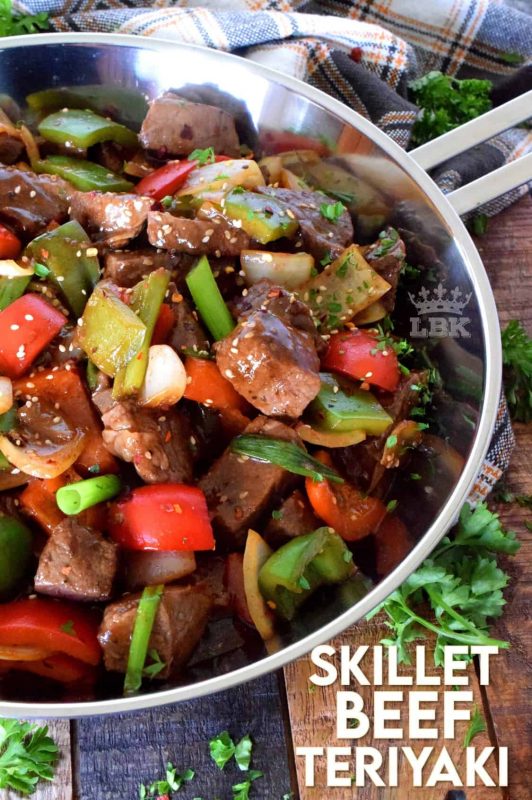 Large pieces of cubed sirloin tip roast is sautéed with peppers, onions, and garlic, in this Skillet Beef Teriyaki dish. Finish with green onions and sesame seeds for quick and easy main! #skillet #beef #sirloin #tip #roast #teriyaki #sesame #sauce
