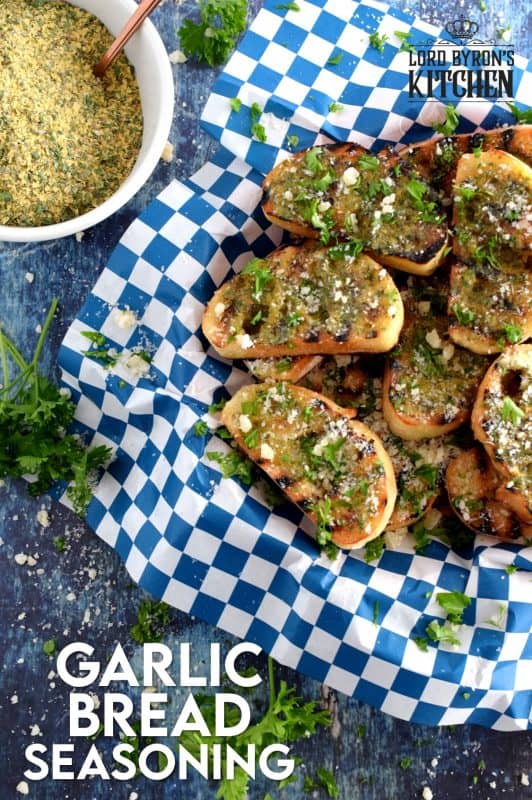 A delicious, garlicky, dry seasoning which makes the best garlic bread in a hurry – sprinkle liberally onto buttered bread and bake. Garlic Bread Seasoning tastes perfectly cheesy even though the seasoning is cheese-free! #garlicbread #vegan #garlicseasoning #garlicbutter #appetizer