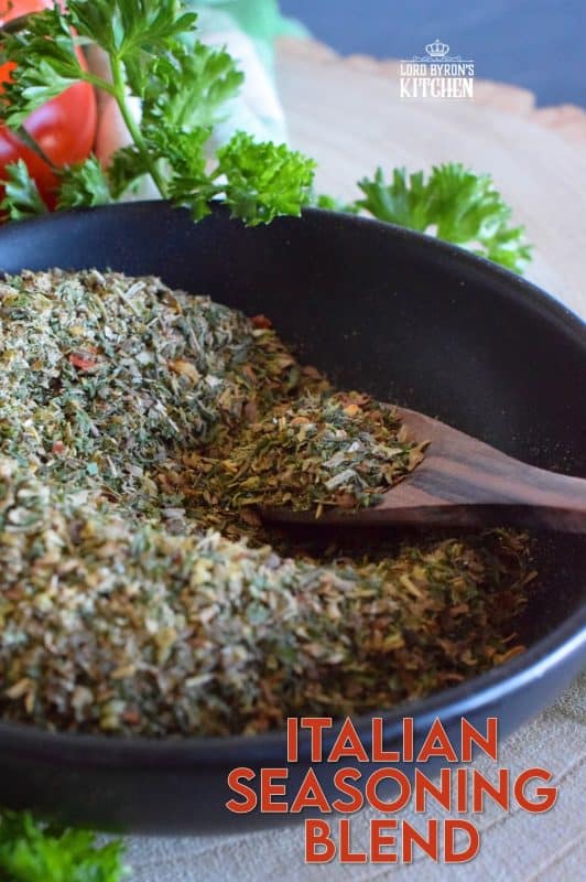 Homemade seasoning blends are the best! All you need is your spice rack and a few minutes to make your own version of the popular Italian Seasoning Blend. It will open up lots of recipe possibilities and save you money too! Prepared with what most of us have in our spice racks already, this blend will keep in your pantry for months! #italian #italianseasoning #spices #seasoningblends #spiceblends