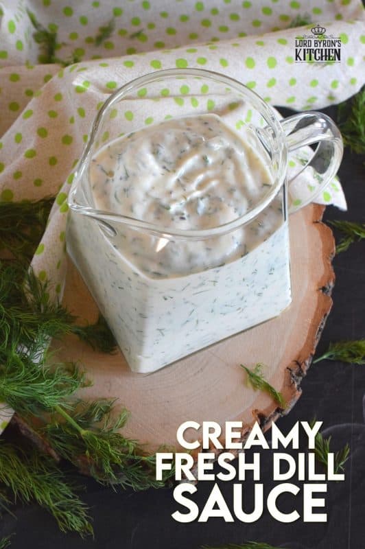 Are you ready for a burst of bold and refreshing flavour? Creamy Fresh Dill Sauce is a sauce, a dip, and a spread all in one! Great with seafood, baked potato, pasta, etc. Ready in five minutes, it's budget-friendly and perfect anytime! #dillsauce #sauce #freshdill #creamy #homemadesauce #dippingsauce