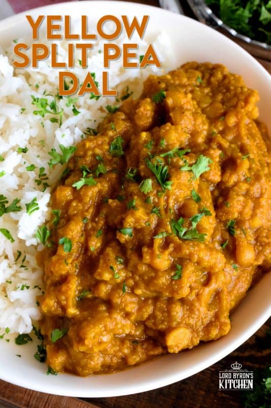 Warming and cheerful, this Yellow Split Pea Dal is full of homey flavours that awaken the senses; serve with steamed basmati rice for a complete meal! #dried #split #pea #pantry #recipes #dal