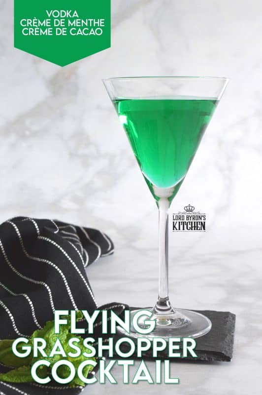 A unique drink, the Flying Grasshopper Cocktail combines just three ingredients to make one of the most loved dessert flavours - mint chocolate! Be careful; this cocktail goes down just a little to easy! #cocktails #cremedementhe #cremedecocoa #mixology #grasshopper #mintchocolate #mint