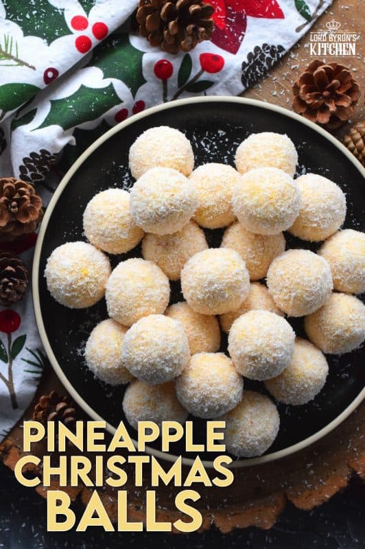 For some people, Christmas isn't all about snow covered hills and warm, cozy cottages in the countryside. For some people, Christmas is warm and sunny, and filled with tropical flavours, just like the flavours found in these Pineapple Christmas Balls! #christmas #holiday #nobake #balls #pineapple #tropical