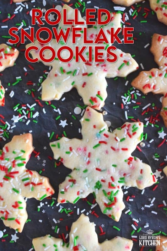 This easy-to-make cookie looks great and tastes even better! Using only four ingredients, Rolled Snowflake Cookies are for those who love to make holiday cookies with rolling pins and cookie cutters. No frosting skills needed here! #christmas #holiday #cookies #cookiecutter