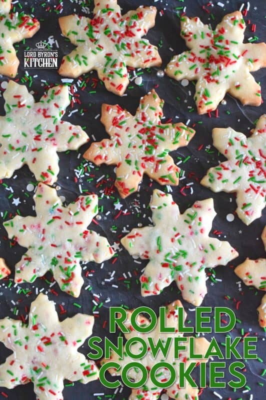 This easy-to-make cookie looks great and tastes even better! Using only four ingredients, Rolled Snowflake Cookies are for those who love to make holiday cookies with rolling pins and cookie cutters. No frosting skills needed here! #christmas #holiday #cookies #cookiecutter