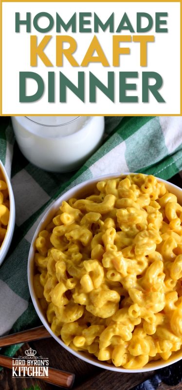 Every Canadian kid, past and present, is familiar with Kraft Dinner. It's what we all call boxed macaroni and cheese! Here's an homemade version that tastes even better than the original! #homemade #KD #kraft #dinner #macandcheese