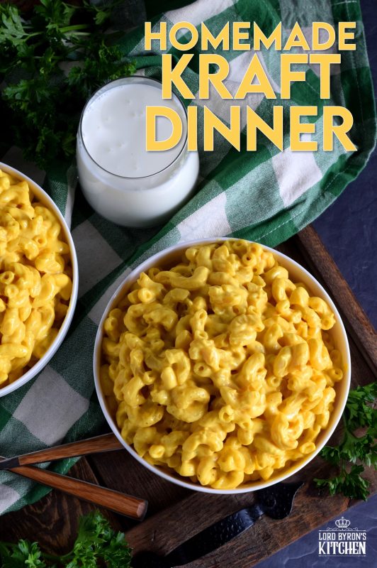 Every Canadian kid, past and present, is familiar with Kraft Dinner. It's what we all call boxed macaroni and cheese! Here's an homemade version that tastes even better than the original! #homemade #KD #kraft #dinner #macandcheese