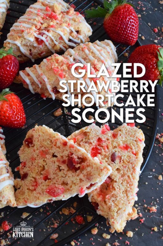 Glazed Strawberry Shortcake Scones have triple the strawberry flavour for the absolute most strawberry-esque scone ever! Packed with real strawberries, strawberry shortcake crumble, and strawberry extract, these are a tasty and delightful sweet treat! #strawberry #shortcake #strawberryshortcake #scones #dried #fresh