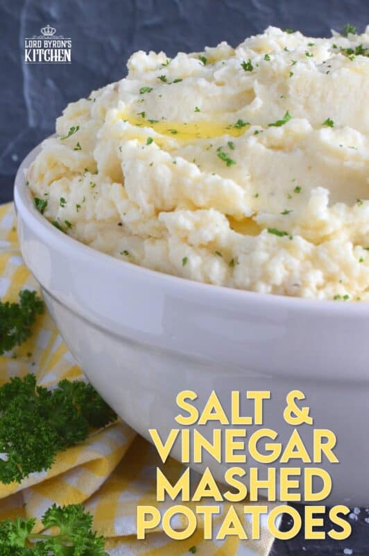 Mashed Potatoes are everyone’s favourite comfort food and side dish, which is what makes it the most common side dish in many homes and on many occasions. But, boring mashed potatoes are a thing of the past! Salt and Vinegar Mashed Potatoes are such a refreshing and welcomed change! Made with malt vinegar and sea salt, these potatoes are a great side for almost any main! #saltandvinegar #mashedpotatoes #potatoes #sides #malt #maltvinegar