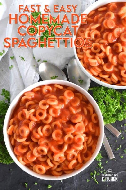 Store-bought, canned, o-shaped pasta in tomato sauce was a favourite meal of every kid in the 80s and 90s. Homemade Copycat Spaghettios allows you to enjoy your favourite childhood pasta without all of the preservatives and additives. The sauce is so quick and easy to make, and this dish comes together in the amount of time it takes to boil the pasta! #homemade #spaghettios #pasta #kids #mom