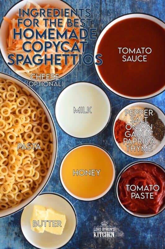 Store-bought, canned, o-shaped pasta in tomato sauce was a favourite meal of every kid in the 80s and 90s. Homemade Copycat Spaghettios allows you to enjoy your favourite childhood pasta without all of the preservatives and additives. The sauce is so quick and easy to make, and this dish comes together in the amount of time it takes to boil the pasta! #homemade #spaghettios #pasta #kids #mom