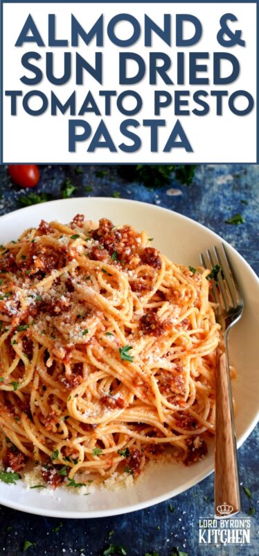 As a great lover of all things pesto, this Almond and Sun Dried Tomato Pesto Pasta earns a spot in my top ten list. It is so simple and easy to make, and super delicious too! The sun dried tomatoes make the pesto both salty and savoury, while the almonds add texture and flavour. #sundriedtomato #pesto #almond #pasta #easydinner