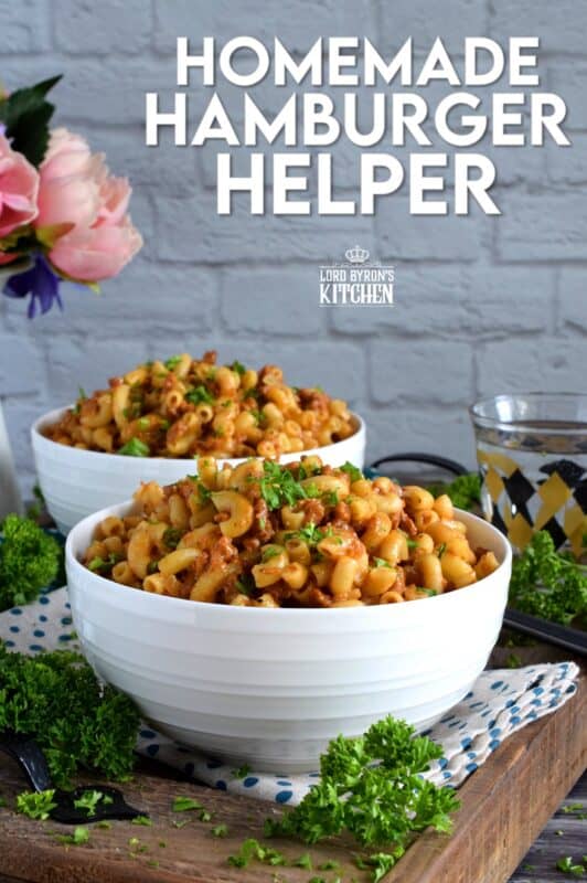 Fast, easy, and delicious, Homemade Hamburger Helper is so easy to make from scratch, that you will never buy the boxed stuff again! Plus, you control the number of preservatives and the amount of sodium! This is a meal you can feel good about serving to your family! #homemade #hamburger #helper #beef #scratch #pasta