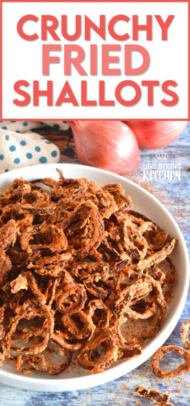 Add crunch and flavour to your salads, top your baked potato with texture, or add these to a sandwich or wrap for an even better lunchtime treat! Crunchy Fried Shallots are crispy and seasoned with one of the most underrated seasoning blends. You have got to try this one! #shallots #friedonions #saladtopping #crunchy