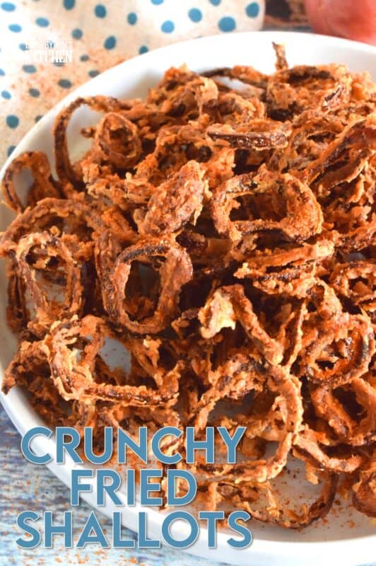 Add crunch and flavour to your salads, top your baked potato with texture, or add these to a sandwich or wrap for an even better lunchtime treat! Crunchy Fried Shallots are crispy and seasoned with one of the most underrated seasoning blends. You have got to try this one! #shallots #friedonions #saladtopping #crunchy