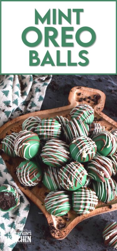 Otherwise known as truffles, these Mint Oreo Balls are prepared with crushed mint-flavoured Oreos and cream cheese. They are dipped in melted green candy melts and drizzled with milk and white melted chocolate. They're bright, beautiful, festive, and delicious! #oreo #truffles #balls #nobake #christmas