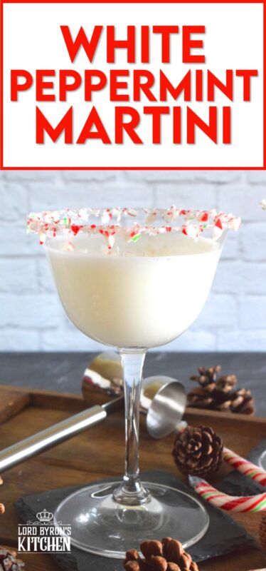 If you love candy canes and peppermint, this White Peppermint Martini cocktail is for you! Prepared with white chocolate liqueur, creme de cacao, and peppermint schnapps, this drink is simply phenomenal! #drinks #cocktails #peppermint #schnapps