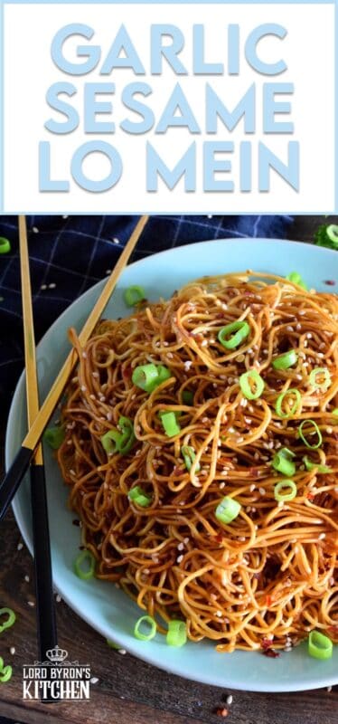 A quick and easy Asian noodle side dish, Garlic Sesame Lo Mein is loaded with classic garlic and ginger flavour, as well as nutty toasted sesame seeds. Make it as spicy or as mild as you want with dried red chilies! #Asian #garlic #sesame #noodles #lomein #mein #Chinese #homemade