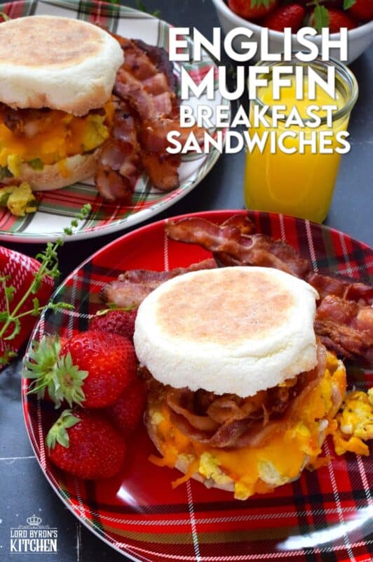 English muffins are full of nooks and crannies which is great for holding on to melted cheese! Prepared with scrambled eggs, sauteed veggies, and of course cheese, these English Muffin Breakfast Sandwiches are totally worth waking up early for! #christmas #breakfast #mcmuffin #sandwich