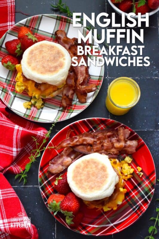 English muffins are full of nooks and crannies which is great for holding on to melted cheese! Prepared with scrambled eggs, sauteed veggies, and of course cheese, these English Muffin Breakfast Sandwiches are totally worth waking up early for! #christmas #breakfast #mcmuffin #sandwich