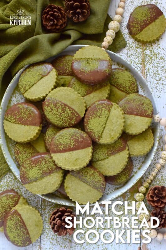A classic, old-fashioned sweet shortbread recipe is infused with the slightly bitter flavour of matcha. Dipped in melted chocolate, these Matcha Shortbread Cookies boast a delicious pairing all in a beautifully simple festive cookie. These could be a great new addition to your annual cookie exchange! #matcha #whitechocolate #dipped #cookie