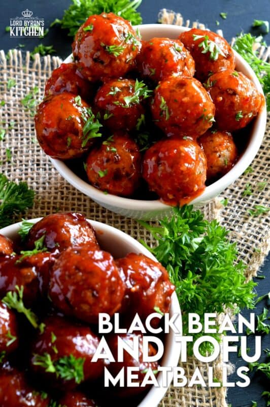 Black Bean and Tofu Meatballs are moist, flavourful, and vegetarian! Seasoned with familiar herbs and spices, and tossed in the sauce of your choice, these meatballs aim to please, and they do just that! Serve these as an appetizer, with your favourite pasta, or as I like to do, with piping hot mashed potatoes! #meatballs #blackbean #tofu #vegetarian