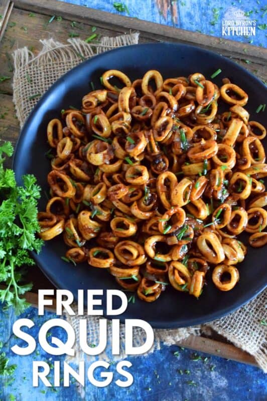 Sometimes, a simple recipe, one that leaves the main ingredient in a near-pure form, is the best! Fried Squid Rings is such a recipe; with the help of a few seasonings and condiments, these are quickly fried so that they are super tender and most certainly super flavourful! #squid #seafood #rings #fried