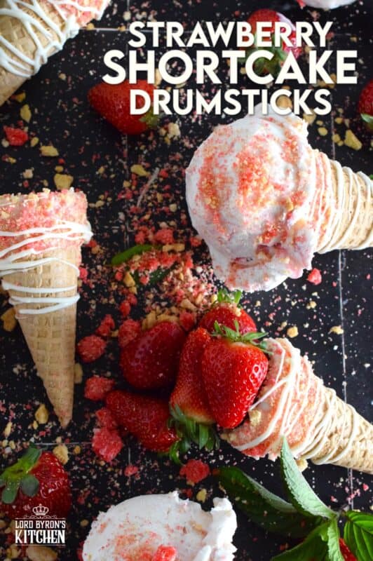 When it comes to serving up a scoop of ice cream at home, nothing beats doing so in one of these delicious drumstick sugar cones. Using store-bought cones, the inside is coated with melted white chocolate, which prevents ice cream from dripping out of the bottom, and rolled in strawberry shortcake crumbs! #strawberry #shortcake #icecream #cones