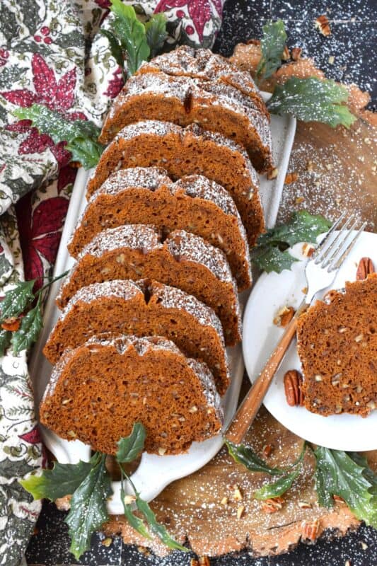 If a pumpkin loaf is prepared without real pumpkin, it isn't a pumpkin loaf! So, this Pecan Pumpkin Loaf is baked with almost two whole cups of canned pumpkin puree! In addition to a homemade pumpkin spice blend, this loaf is packed with pecans for extra flavour and texture! #pumkin #loaf #bread #pecan #spice