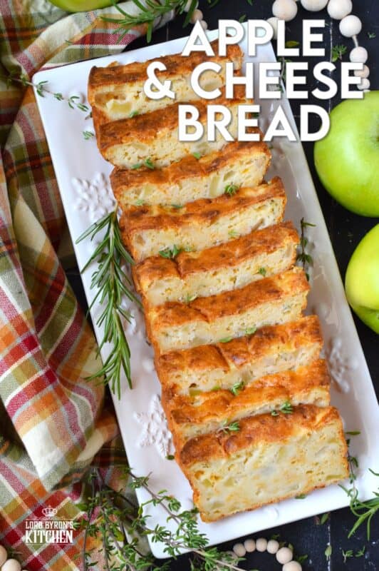 Not all cakes and loaves need to be sweetened with sugar, nor do they need to be made with desserts in mind. Loaves lend themselves quite well to an afternoon tea or coffee break, especially if they are prepared to be savoury like in the case of this Apple and Cheese Bread! #loaf #bread #apple #cheese