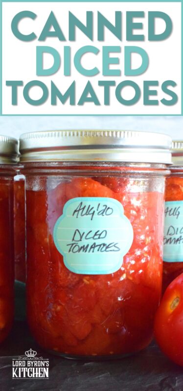 Many recipes include Canned Diced Tomatoes. Why not make your own with those local and fresh end of summer tomatoes? They're very budget-friendly and taste so much better than what you can buy in a store. Stock your pantry and have that fresh tomato flavour all winter long! #canned #diced #tomatoes #canning #preserves