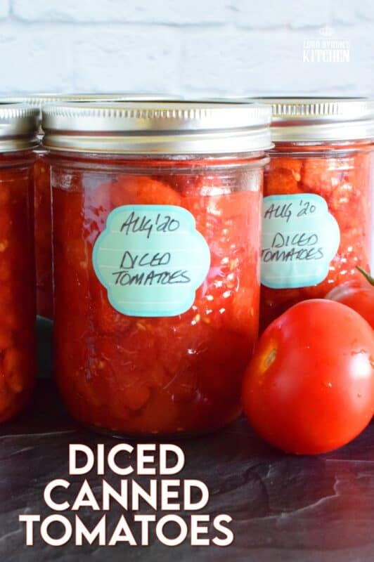 Many recipes include Canned Diced Tomatoes. Why not make your own with those local and fresh end of summer tomatoes? They're very budget-friendly and taste so much better than what you can buy in a store. Stock your pantry and have that fresh tomato flavour all winter long! #canned #diced #tomatoes #canning #preserves