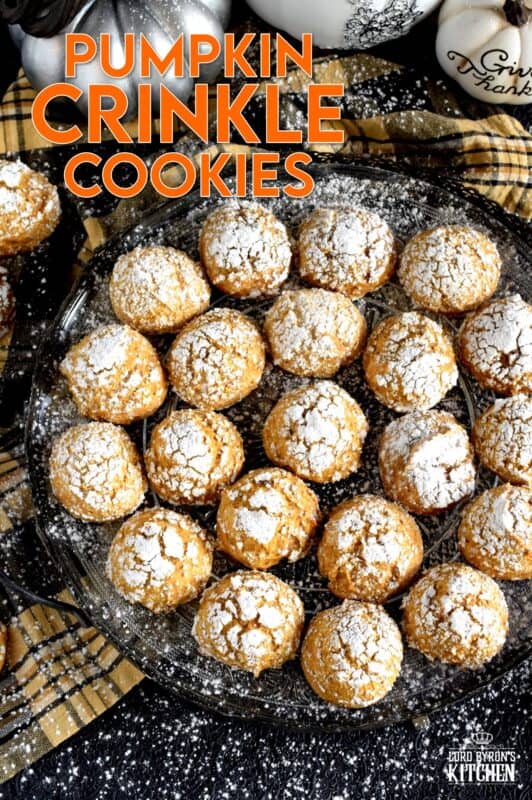 If you're looking for a soft, chewy, moist, pillow-y, pumpkin spiced cookie, then you've come to the right place! Pumpkin Crinkle Cookies are all of those things and more - like, delicious and addicting! #pumpkin #crinkle #cookies #pumpkinspice #spice